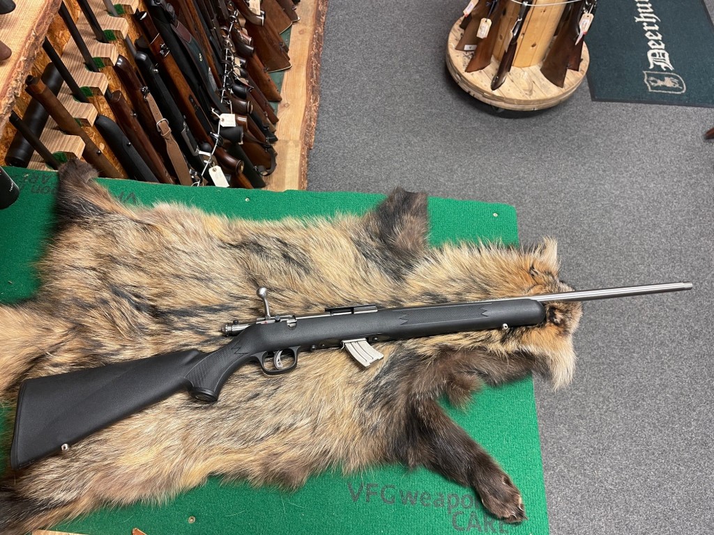 DemoSavageMarkII22LRStainlesssteel-01