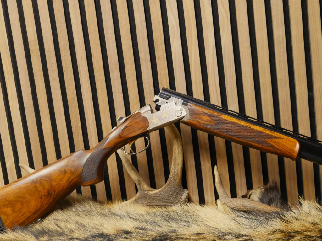 BerettaUltraLightDeluxe1270-02