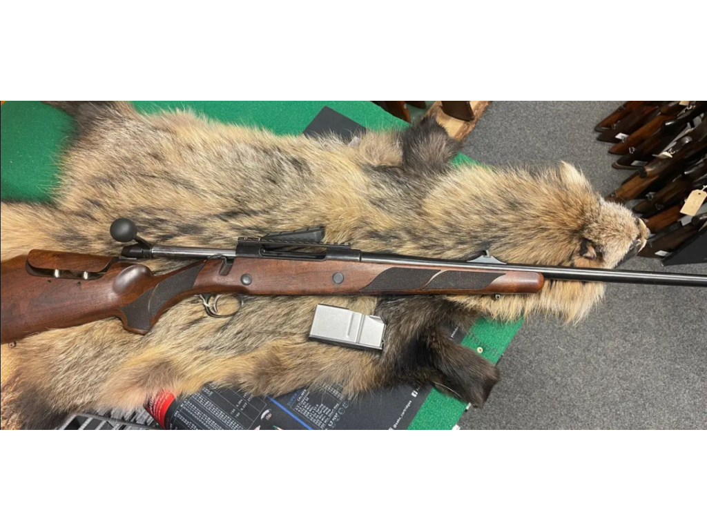 Brugt SAKO 75 Med justerbar kindpude super flot stand samt skæfte 7mm rem mag